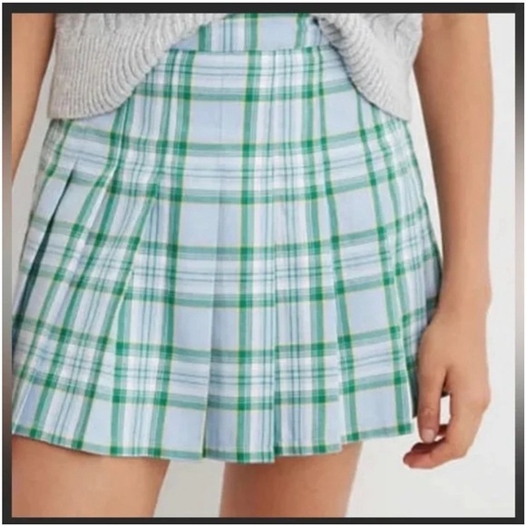 NWT Aerie Clueless Preppy Academia plaid y2k skirt in size Medium - Picture 1 of 8